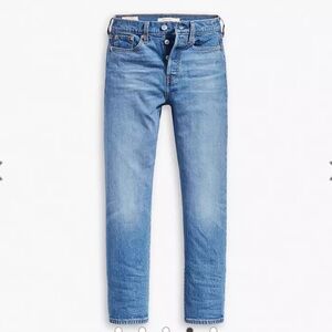 NWT Levi’s WEDGIE STRAIGHT FIT WOMEN'S JEANS